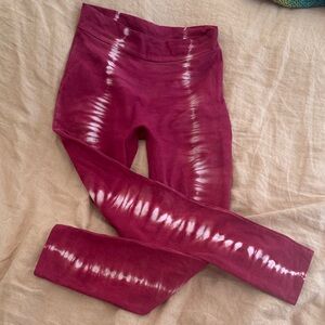 Of Earth and Salt Hand Dyed Tie Dye Leggings Red Large